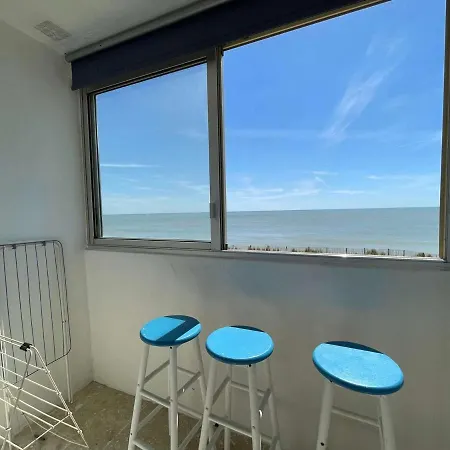 Face A La Pour 4 Personnes Avec Tv - Menage Inclus - - Fr-1-224c-665 *