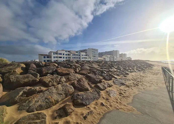 Face A La Pour 4 Personnes Avec Tv - Menage Inclus - - Fr-1-224c-665 * Saint-Hilaire-de-Riez